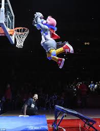 Ahl max series number 28 of 30 bakersfield condors. Los Angeles Clippers Reveal California Condor As New Team Mascot Daily Mail Online