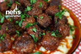patates pure yataginda soslu misket kofte tarifi nasil yapilir 234 kisinin defterindeki bu tarifin resimli anlatimi ve deneyenleri yemek tarifleri yemek kofte