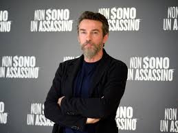 This sequel to the first john wick movie, finds the titular character once again retired. Non Sono Un Assassino Con Riccardo Scamarcio Claudia Gerini Alessio Boni E Edoardo Pesce Videointerviste
