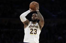 How much should his previous decisions weigh on this decision? All The King S Records Projecting Lebron S Career 3 Pointers And Free Throws Bleacher Report Latest News Videos And Highlights