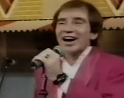 Un 4 de octubre de 1948 nacía Manuel Mauricio Cánovas, "Manolito" para el  público cuartetero. El creador y fundador de Trulala estaría cumpliendo  años Manolo fue uno de los personajes más importantes