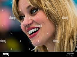 Lorraine Dooley's Instagram, Twitter & Facebook