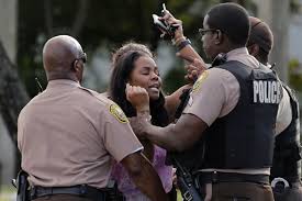 Investigators said that it was two men arguing inside the store that led to the. Mlk Day Shooting In Miami 8 Injured Including 11 Year Old Time