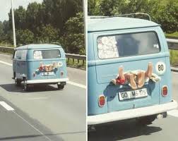 Lewat jakarta vw campervan, doddy mengubah volkswagen tipe van yang biasa disebut vw combi jadi doddy mengatakan, lewat jakarta vw campervan, ia ingin mengenalkan konsep ini kepada masyarakat marc marquez pamerkan desain helm retro khusus motogp jerman 2021. Https Www Facebook Com Photo Php Fbid 10216467727193988 Set Gm 2130279083918553 Type 3 Theater Volkswagen Vw Campervan Volkswagen Type 3