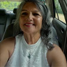 Free golden retriever for adoption and rehoming