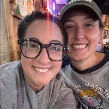 What are the best fine dining options in southern Illinois that are family  friendly and have gluten free options?