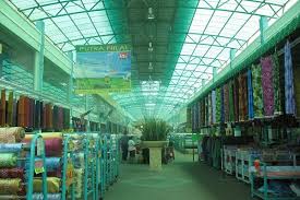 Nilai 3 is a wholesale centre that sells furniture. Ù…Ø±ÙƒØ² Ù†ÙŠÙ„Ø§ÙŠ 3 Ù†ÙŠØ¬Ø±ÙŠ Ø³ÙŠÙ…Ø¨ÙŠÙ„Ø§Ù† Ù…Ø§Ù„ÙŠØ²ÙŠØ§ Ø§Ù„Ù…Ø³Ø§ÙØ±ÙˆÙ† Ø§Ù„Ø¹Ø±Ø¨