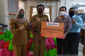 Office), komunikatif, memiliki kemampuan berbahasa asing, mahir di bidangnya (jurusan). Tc5cgfp1cc Qdm
