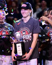 my girlfriend in my head Sydney Colson has signed a one deal to the fever… 