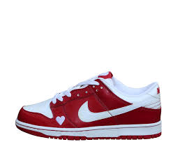 Dunk valentine was born in month 1889, at birth place, tennessee, to john valentine and lizzie valentine. Women S Nike Dunk Low Varsity Red Patent Leather Ds Valentines Day Roots