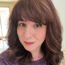 In her 40s": Millie Bobby Brown, 21, recreates Gwyneth Paltrow, 52, look  amid accusations of "looking older" (link in the comments)