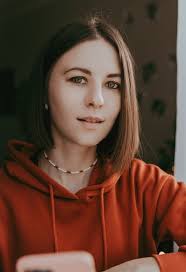 Kristina Tikhonova, Shakhty