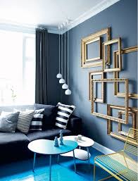 When i'm searching for repurposing ideas, i'm seeing pretty much cool ways that people used old picture frames to decorate their homes. 25 Trendy Ways To Use Empty Frames In Home Decor Digsdigs