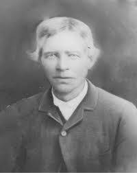 Andrew Andreas's Instagram, Twitter & Facebook