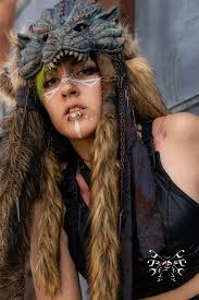 Even more Wolf Mama's for you. #wolf #cosplay #wolfart #viking #cosplayers