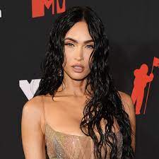 These arctic fox facts for kids are sure to make these little creatures seem even more interesting. Megan Fox Steps Out In One Of Her Riskiest Looks Yet E Online