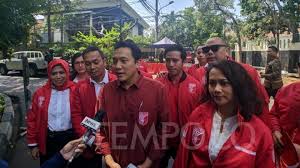 Diaz faisal malik hendropriyono (n. Mundur Dari Ketum Pkpi Diaz Hendropriyono Partai Perlu Penyegaran Nasional Tempo Co