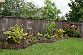 Key challenges to small yard landscaping. Tyuka Info Vinyl Fence Landscaping Backyard Fences Fence Landscaping