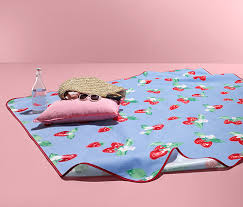 Maybe you would like to learn more about one of these? Schneider Seraph Aufhoren Picknickdecke Tchibo Feuerwerk Referenzen Einflussreich