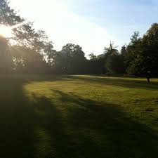 The site is in an ideal location for visiting all of london's attractions as the city centre is only 30 min's away. Photos At Laleham Park 83 Visitors