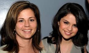 Check out the list of all mandy teefey movies along with photos, videos, biography and birthday. Selena Gomez S Mother Mandy Teefey Blindsided When Fired As Manager Daily Mail Online