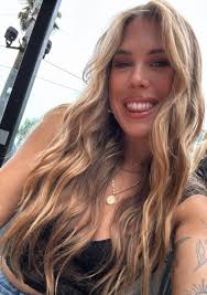 Hi! I am moving to SD with my girlfriend in sept/October from Santa  Barbara. We are looking for at least a 2br place to ourselves and are  hoping to spend $4000ish at