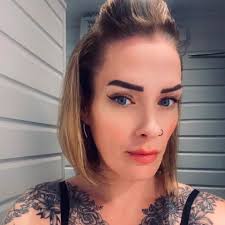 Rebecca King is fundraising for St Richard's Hospice Foundation