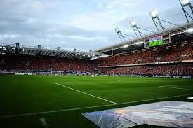 Mecze, relacje, zapowiedzi, wywiady, publicystyka, galerie, wideo. Wisla Krakow Stowarzyszenie Socios Zabralo Glos W Sprawie Stadionu Gazeta Krakowska