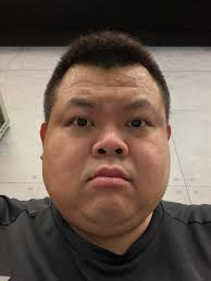 耶～~沒想到太帥不用當兵的我，居然還會被教召？！最近收到了必勝客的教召令挑戰書，沒想到被教召還能填飽肚子真幸福！一收到我馬上直接殺去必勝客吃爆特種部隊鍋比薩，一入口那薄薄爽脆的餅皮與泡麵特別的口感讓我一吃再吃！酸酸辣辣的泡菜與鹹香的豬肉在嘴裡完美融合  ...