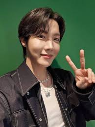 Don't beg nobody for their time, people make time for who & what they  want🙌