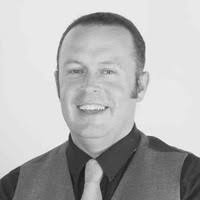 100+ profilů „Jamie Blackman“