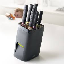 Vente Meubles Design D Exposition Madeindesign Com Bloc De Couteau Couteau De Cuisine Meuble Design
