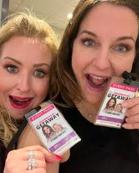 We made it to Canada and ladies we had such a blast tonight in “The Peg”.  Thanks for making us feel like rockstars (yes we are talking to you lady  who stood