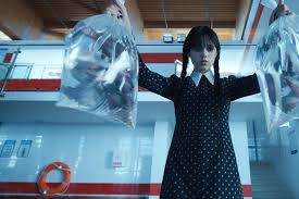 Jenna Ortega, la star de « Mercredi » sur Netflix, a quitté X à cause de  deepfakes pornographiques