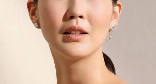 Sotheby's Hong Kong jewellery auction sets world record