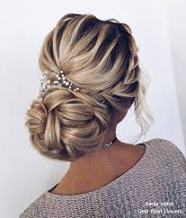 25 Elegant Wedding Hairstyles And Updos From Xenia Stylist Romantisch Bruidskapsel Natuurlijk Haar Mode Kapsels