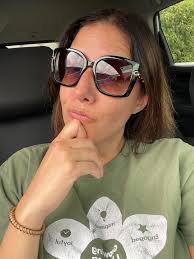 What are some good crime or murder mystery audio books for a road trip?