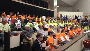 City Council fails to override David's veto of PLA measure