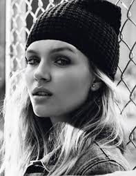 Dam ci radę, która oszczędzi ci rozczarowań i wielu łez... Ludzie nigdy się  nie zmieniają. A jeśli już, to tylko na chwilę