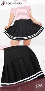 Black And White Pleated Mini Skirt Black Pleated Mini Skirt Super Cute Black Pleated Mini Skirt With 2 Horizontal White Stripes On The Bot In 2020 Pleated Mini Skirt Black Pleated Mini Skirt Mini Skirts