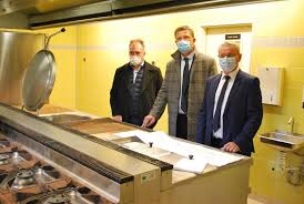 Conseil De Cherbourg En Cotentin La Cuisine Centrale Servira Toutes Les Ecoles Cherbourg Maville Com