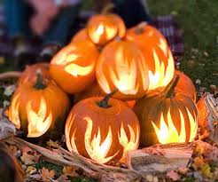 Flame Design Pumpkin Stencils From Better Homes And Gardens Http Www Bhg Com Halloween Halloween Outdoor Decorations Amazing Pumpkin Carving Pumpkin Carving