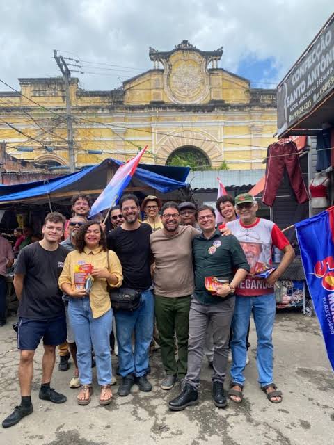 Em agenda, Ivan Moraes realiza caminhadas e panfletagem em Vitória e Bezerros - Blog do Elielson