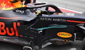 16 april de fin valtteri bottas (mercedes) heeft ook de scherpste tijd neergezet in de tweede vrije oefensessie voor de grote prijs formule 1 van. Red Bull Adds Swept Back Mercedes Style Fin To Their 2018 F1 Rb14 Car