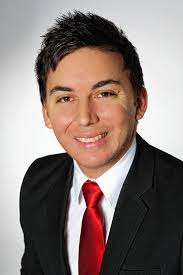 Weil am Rhein: Philip Marker leitet Filiale der Sparkasse