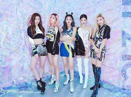 Member tertua di itzy ini merupakan leader, main dancer, lead vocalist, . 7 Fakta Tentang Itzy Yang Comeback Dengan Lagu Icy