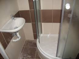 Pokud by se konaly volby do poslanecké sněmovny v červenci, tak by se podle průzkumu agentury median tradiční strana čssd nedostala do poslanecké sněmovny. A Takhle To Dopadne Plivatko A Sprchac Http Samuelg Rajce Idnes Cz Cihelna Rekonstrukce Koupelny Home Decor Sink Bathroom