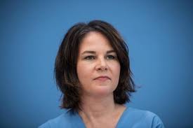 Annalena baerbock und robert habeck, ausschnitt aus ndr interview vom 23. P1volx3sgtix M