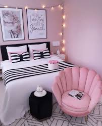 Browse bedroom decorating ideas and layouts. Pin On Maile S Big Girl Room