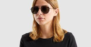 Curtis Wing Black Moonstruck